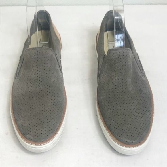 Ugg Adley Slip On Sneaker Perforated Suede White Wall Gray Size 8.5 - Picture 3 of 11